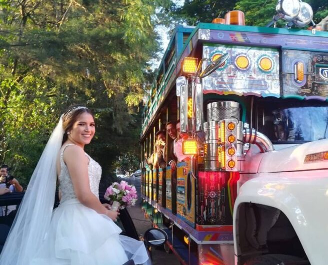 FOTO BODA CHIVA CON DESTINO EN COLOMBIA SON UN HIT BLOG SPIWAK